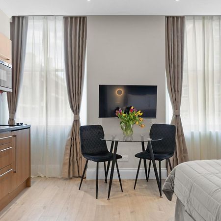 Cleveland Residences Russell Square Лондон Екстер'єр фото