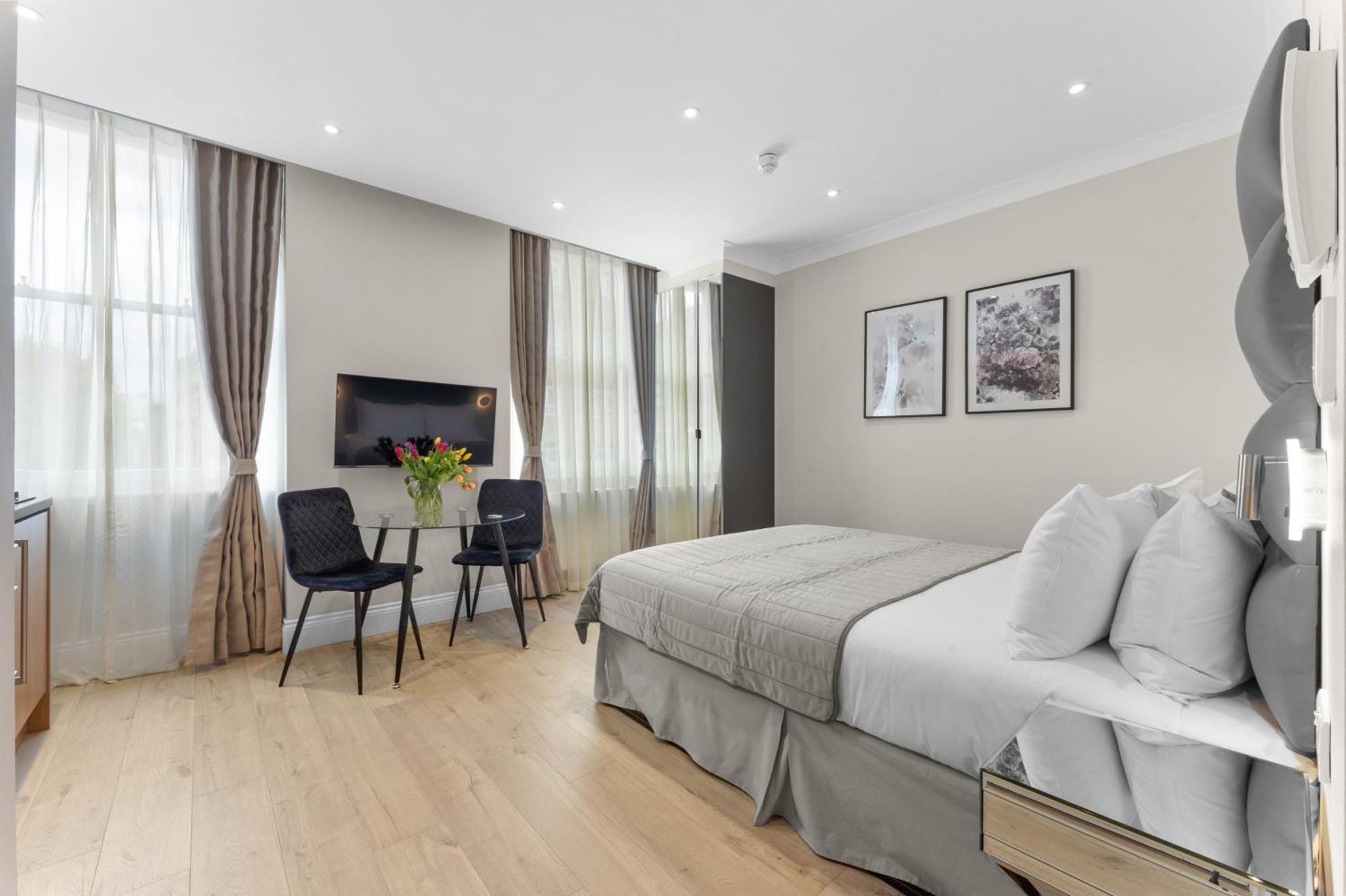 Cleveland Residences Russell Square Лондон Екстер'єр фото