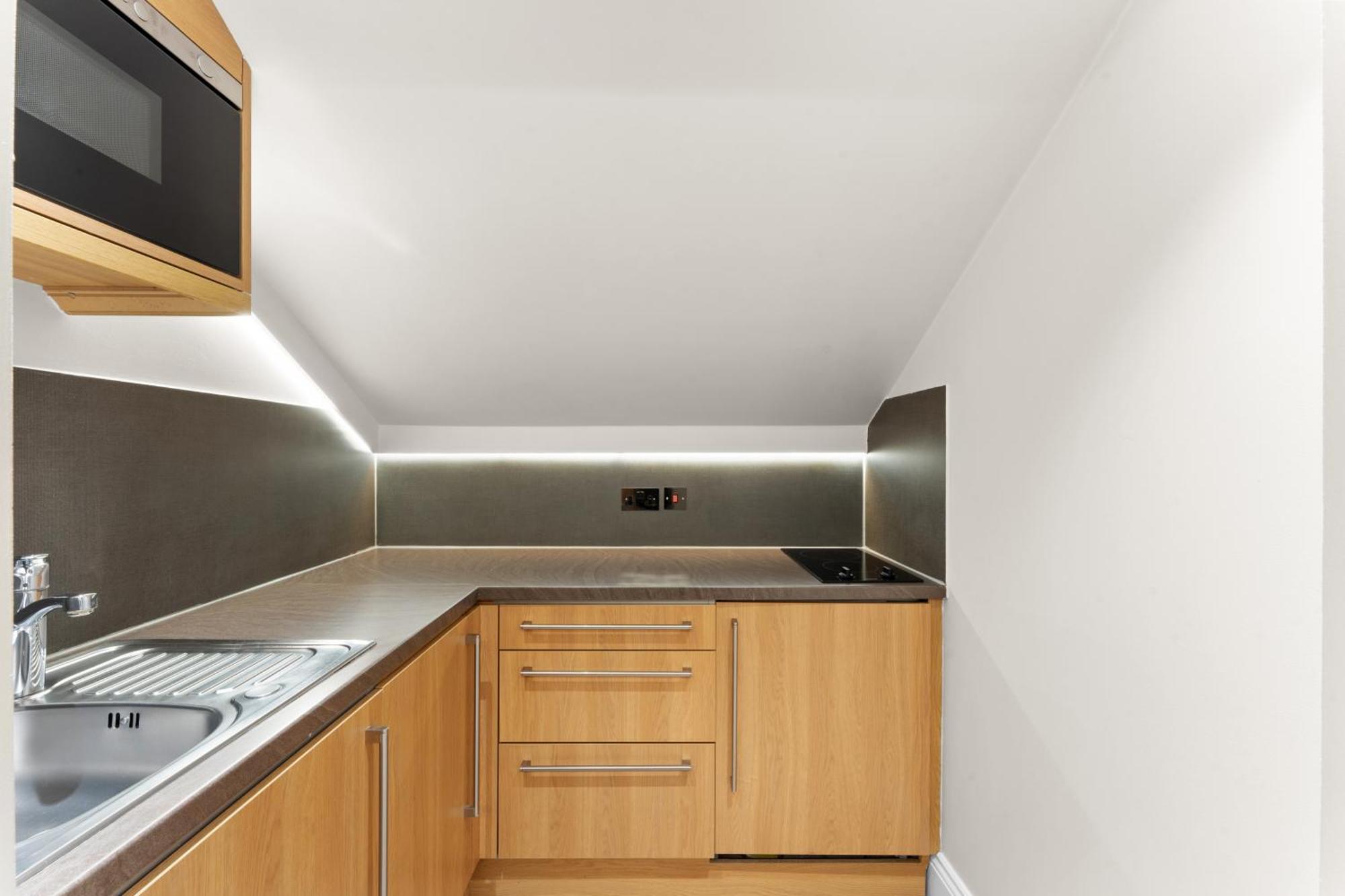 Cleveland Residences Russell Square Лондон Екстер'єр фото