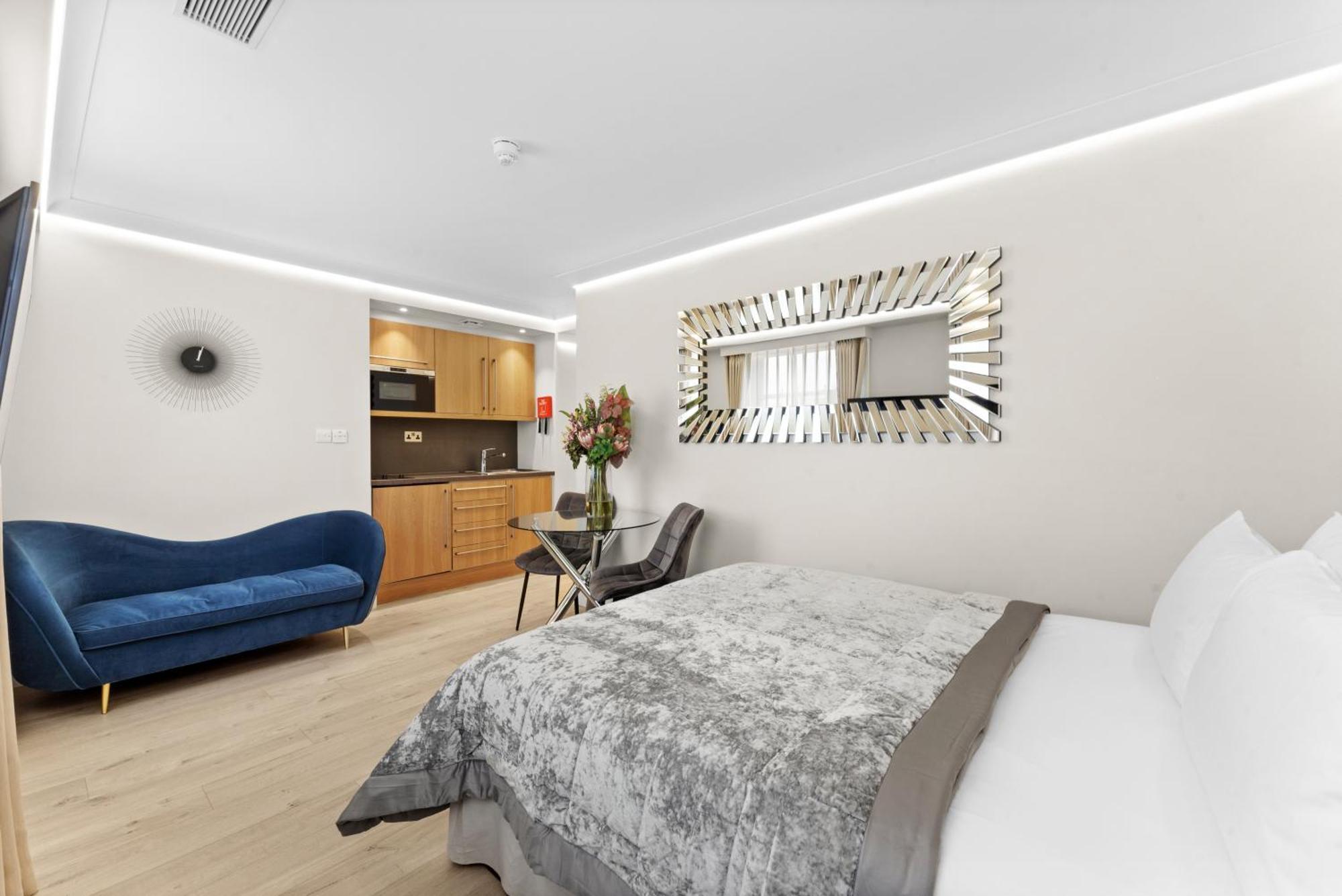 Cleveland Residences Russell Square Лондон Екстер'єр фото
