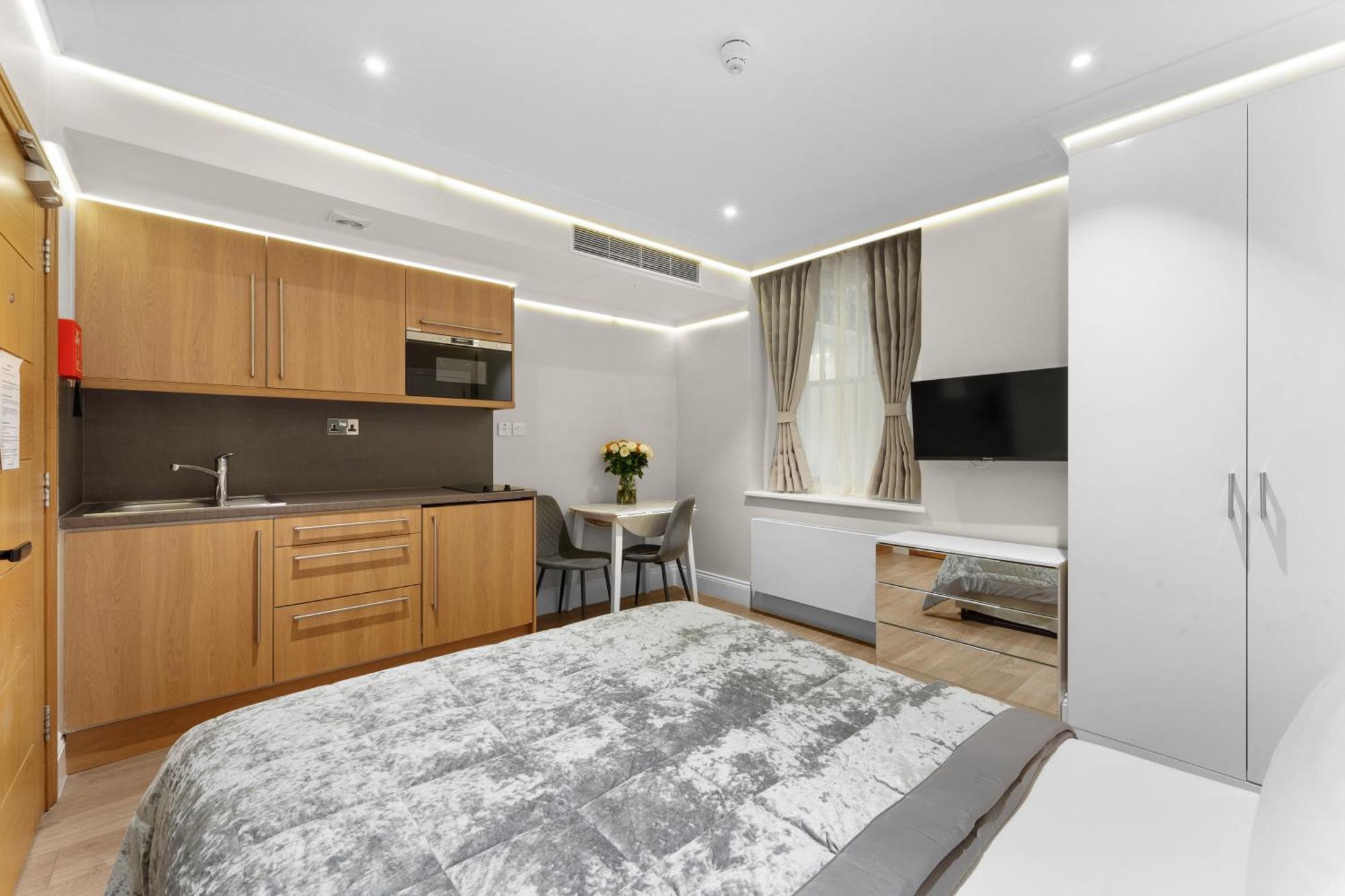 Cleveland Residences Russell Square Лондон Екстер'єр фото