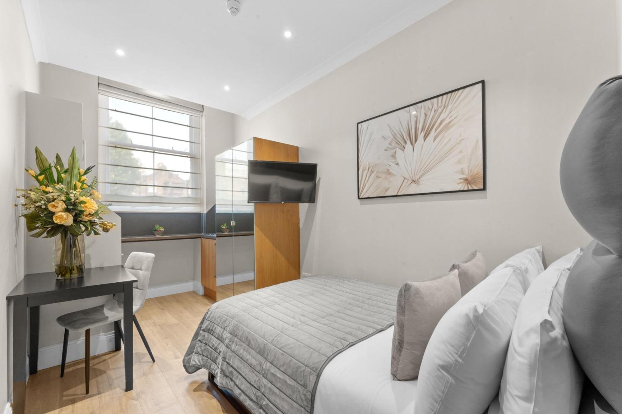Cleveland Residences Russell Square Лондон Екстер'єр фото